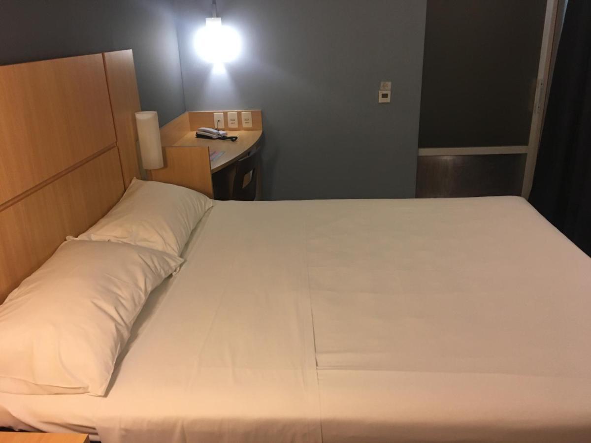Hotel ibis Belo Horizonte Savassi Esterno foto