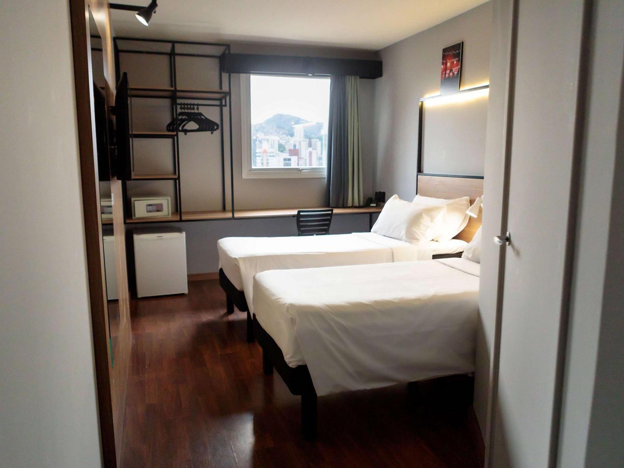 Hotel ibis Belo Horizonte Savassi Esterno foto