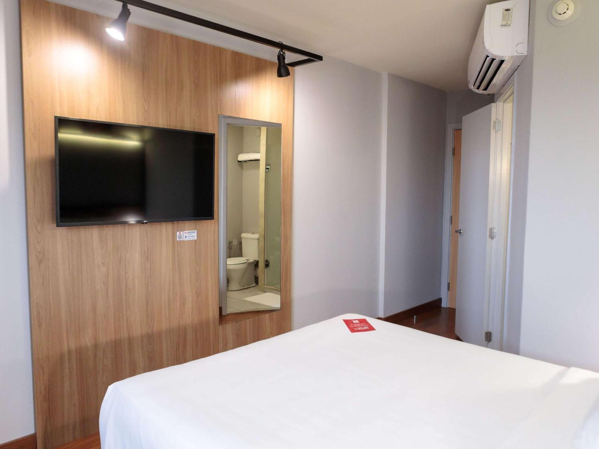 Hotel ibis Belo Horizonte Savassi Esterno foto