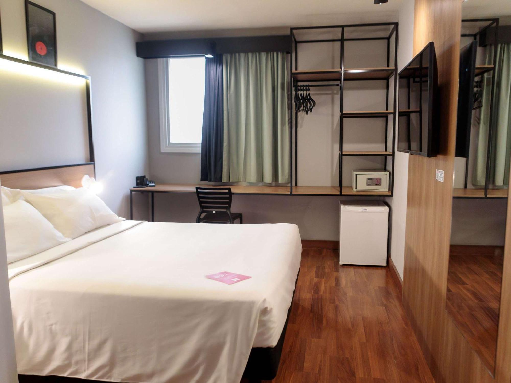 Hotel ibis Belo Horizonte Savassi Esterno foto