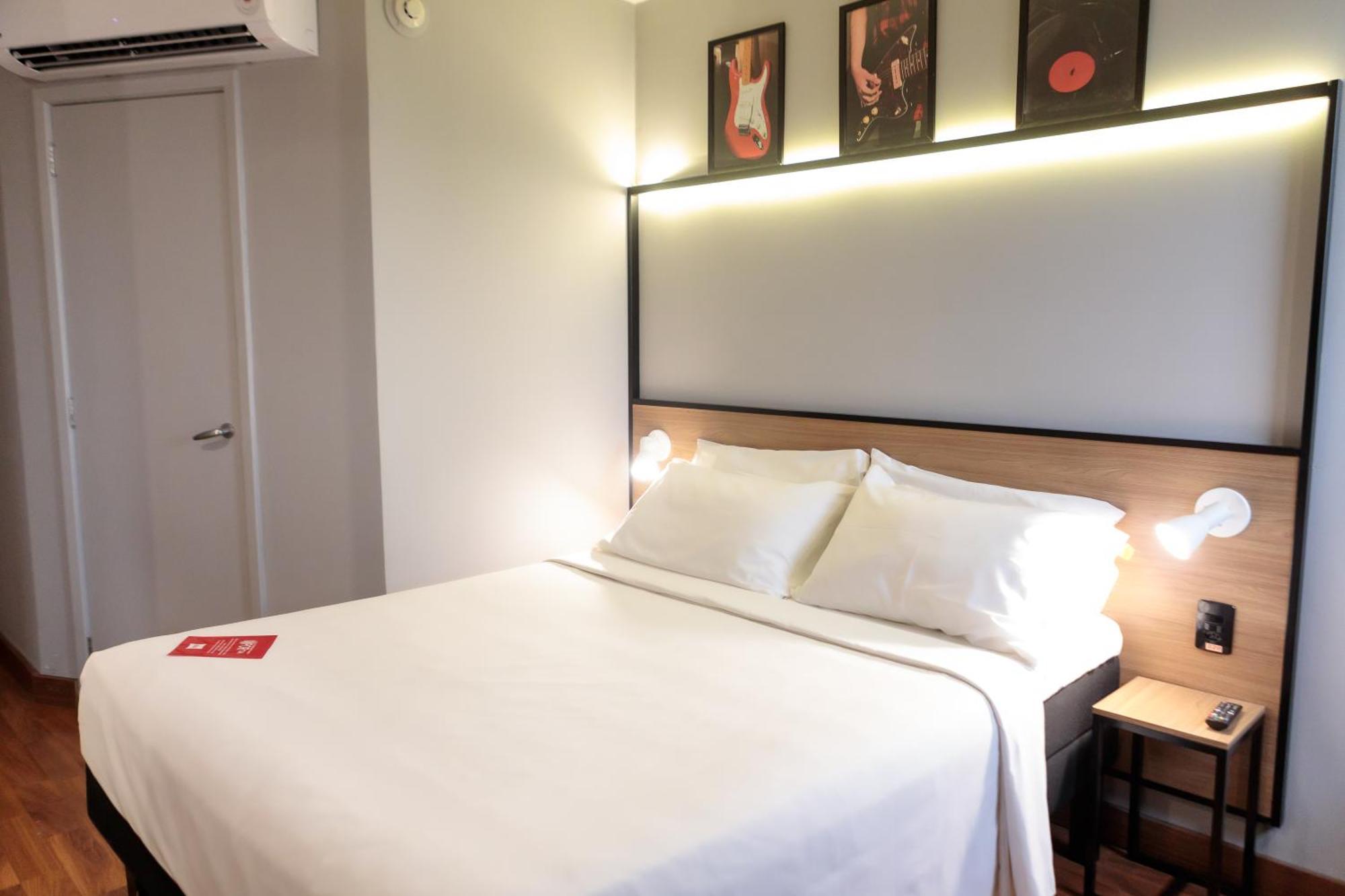 Hotel ibis Belo Horizonte Savassi Esterno foto
